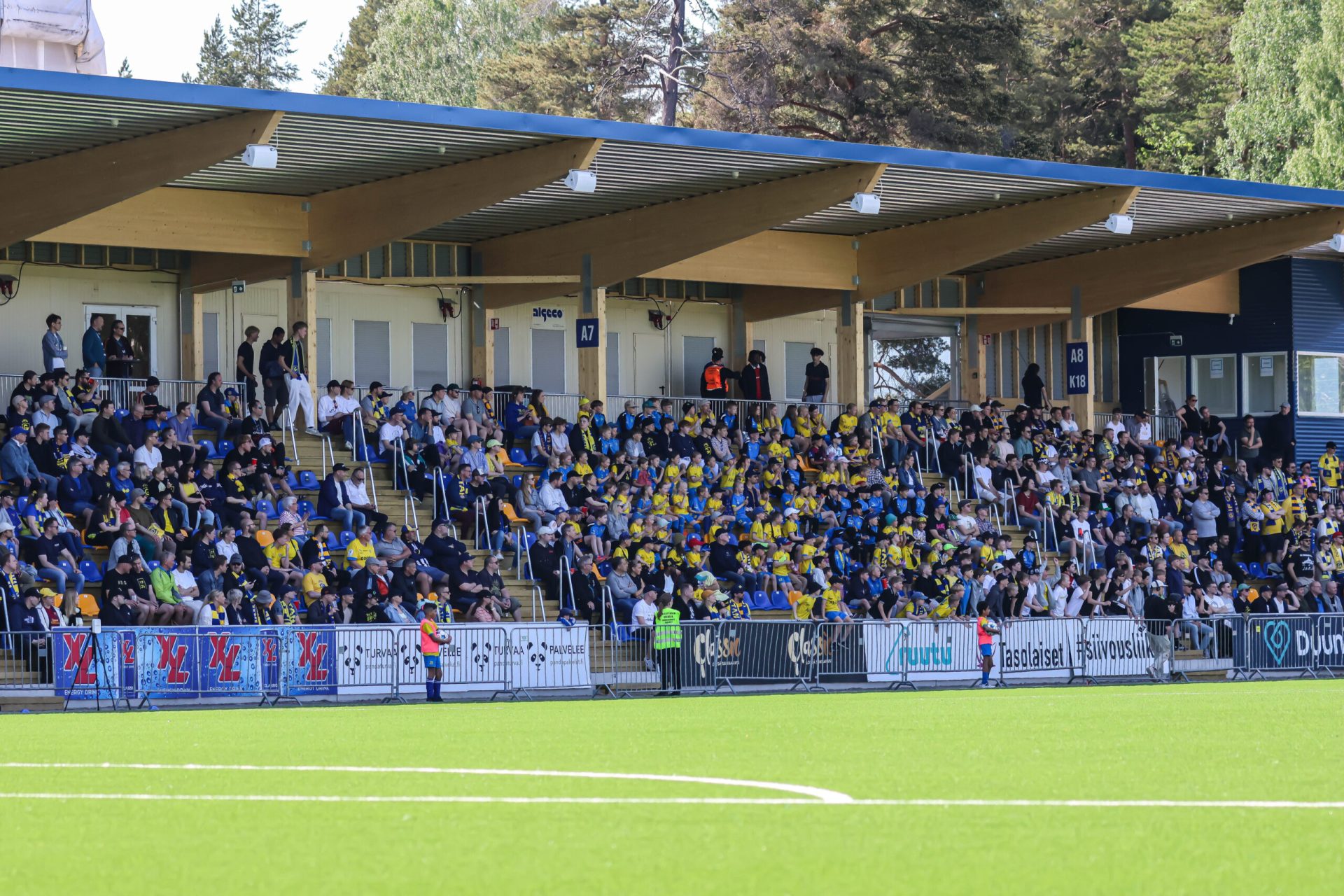 IF Gnistan timber grandstand, Helsinki